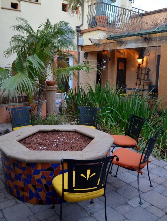 Milo'S Inn At Boulder Boulder City Kültér fotó